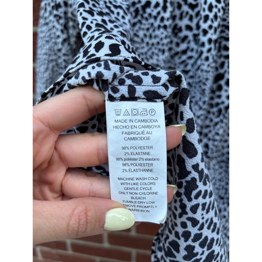 Michael Kors 1X Animal Print Blouse Plus Size Black White Tie Sleeve Top - Picture 9 of 9
